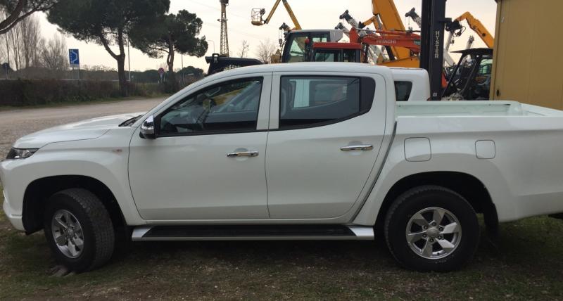 PICK UP MITSUBISHI L200 TG.GG127XZ